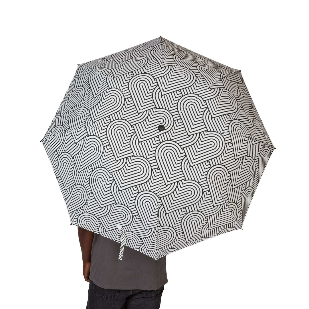 Hearts pattern umbrella with waterproof polyester fabric